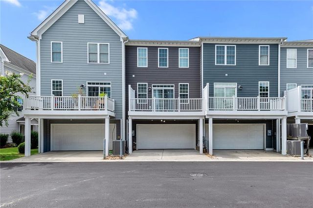 128 Daybeacon ST, Yorktown, VA 23692