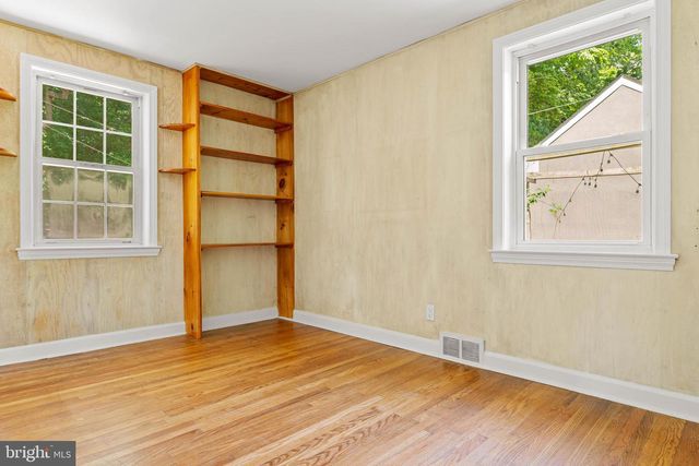 5025 SYLVIA RD, Drexel Hill, PA 19026