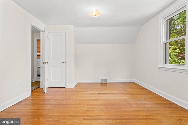 5025 SYLVIA RD, Drexel Hill, PA 19026