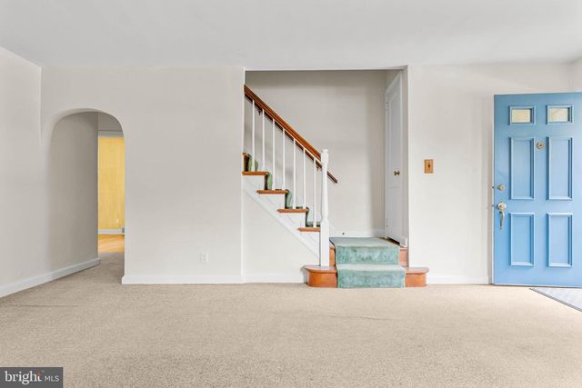 5025 SYLVIA RD, Drexel Hill, PA 19026