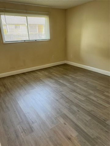 948 LAKE DESTINY ROAD C, Altamonte Springs, FL 32714