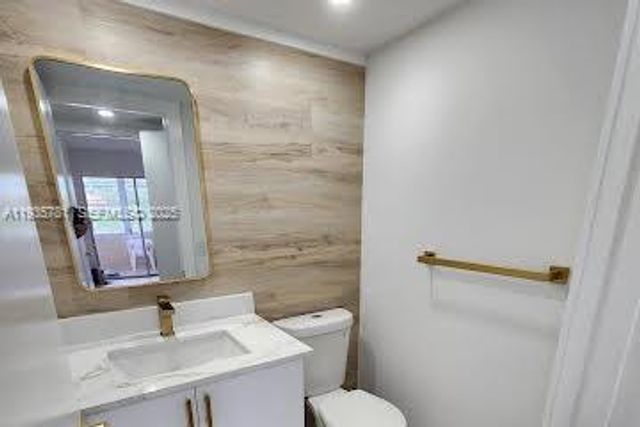 13255 SW 9th Ct 405G, Pembroke Pines, FL 33027