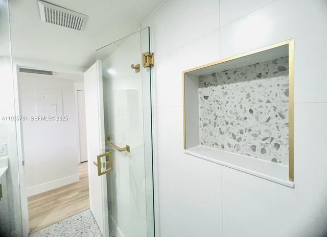 13255 SW 9th Ct 405G, Pembroke Pines, FL 33027