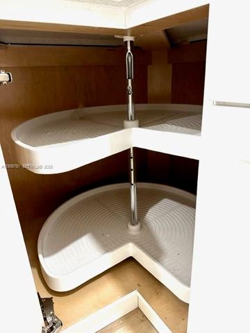 13255 SW 9th Ct 405G, Pembroke Pines, FL 33027