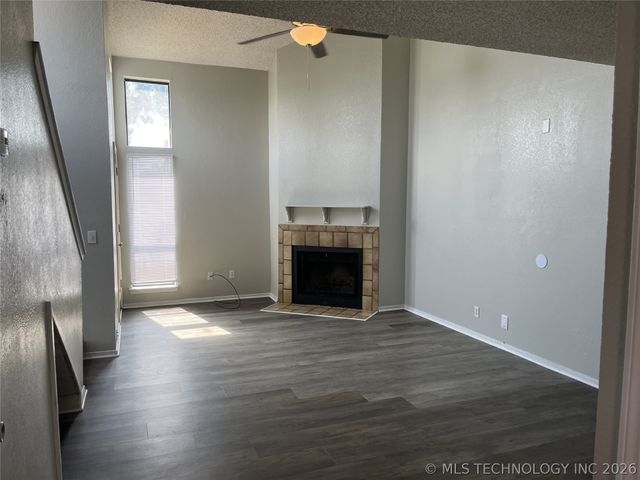6737 S Peoria Avenue B216, Tulsa, OK 74136
