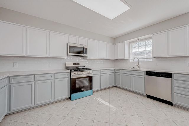 8714 Garrett Street, Needville, TX 77461