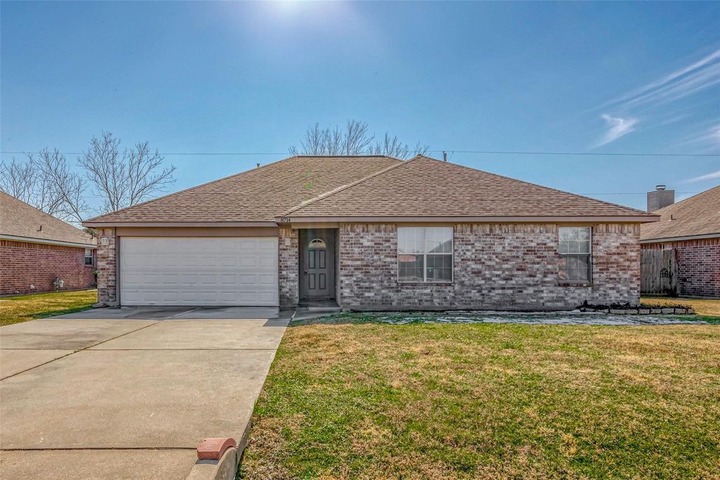 8714 Garrett Street, Needville, TX 77461