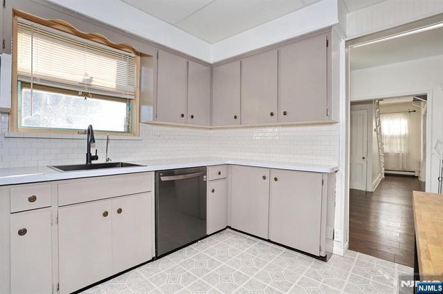 207 Grand Street, New Milford, NJ 07646