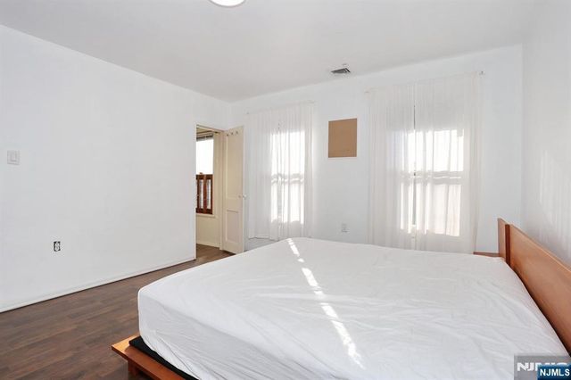 207 Grand Street, New Milford, NJ 07646