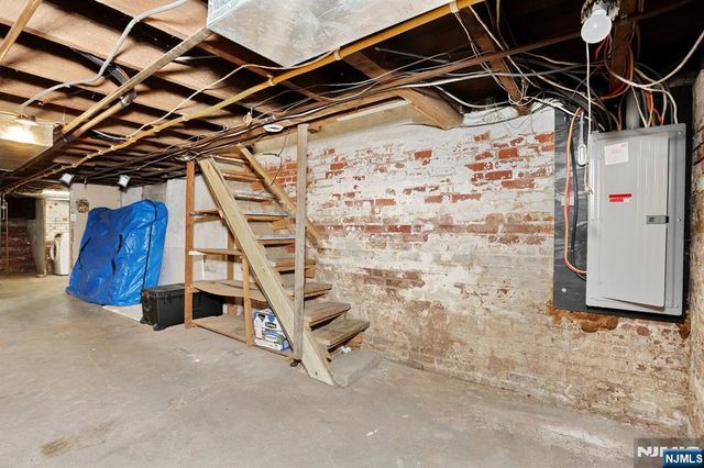 207 Grand Street, New Milford, NJ 07646