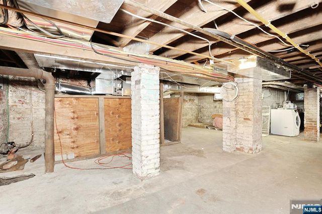 207 Grand Street, New Milford, NJ 07646