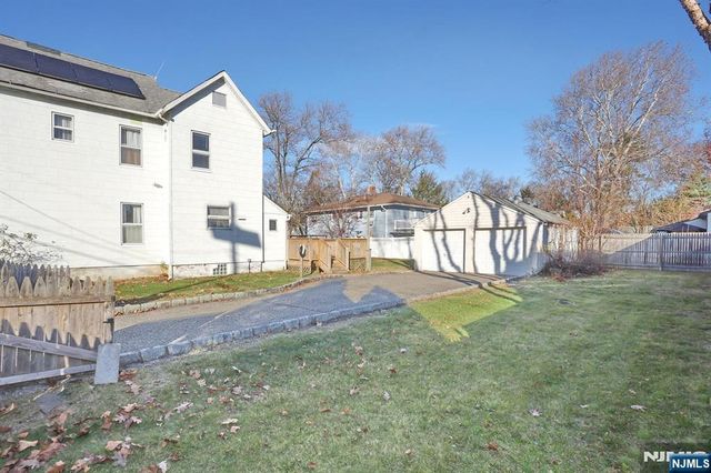 207 Grand Street, New Milford, NJ 07646