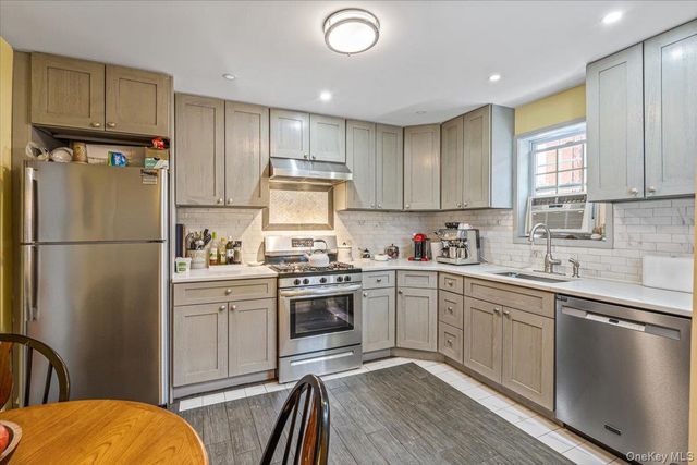 2943 143rd Street, Flushing, NY 11354