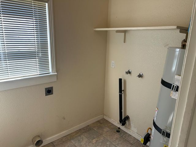 1621 Frienza Ave, Sacramento, CA 95815