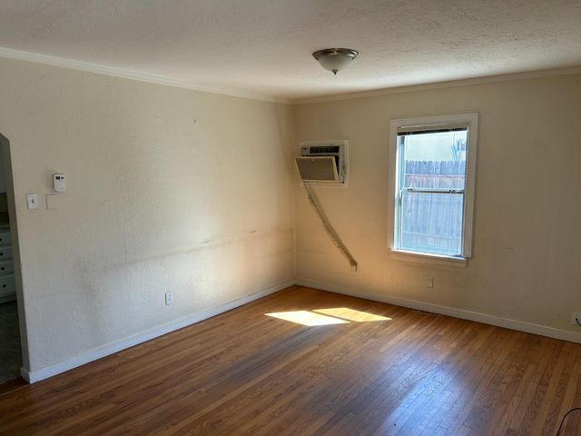 1621 Frienza Ave, Sacramento, CA 95815