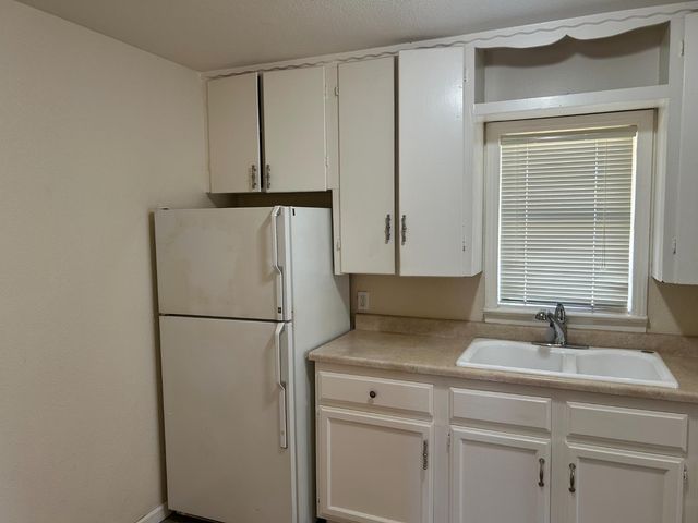 1621 Frienza Ave, Sacramento, CA 95815