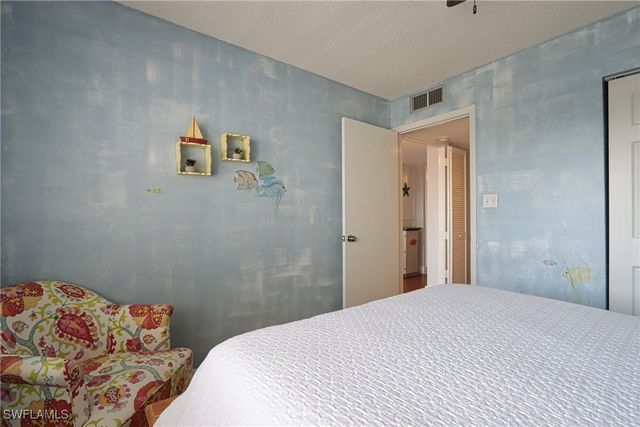 26000 Hickory BLVD 701, Bonita Springs, FL 34134