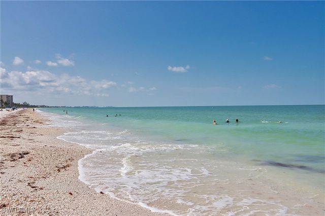 26000 Hickory BLVD 701, Bonita Springs, FL 34134