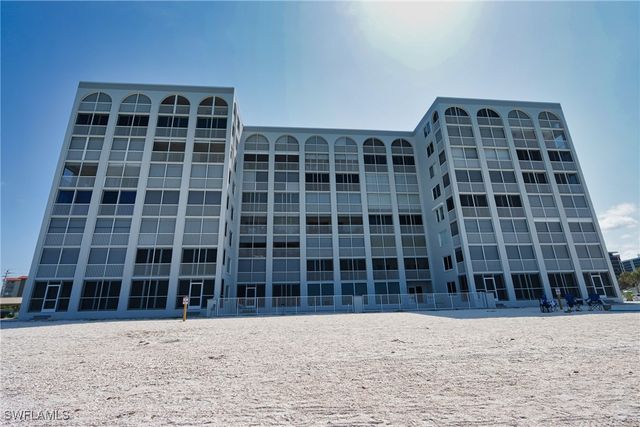 26000 Hickory BLVD 701, Bonita Springs, FL 34134