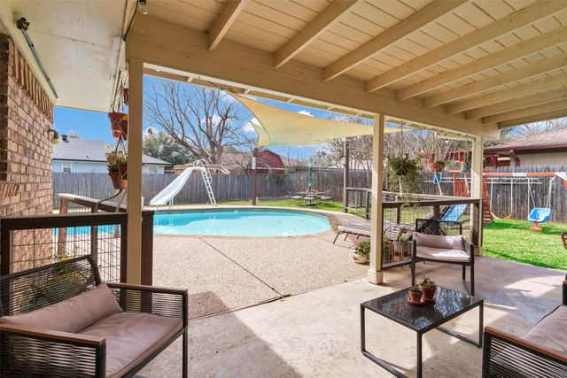 4025 Aragon Drive, Fort Worth, TX 76133