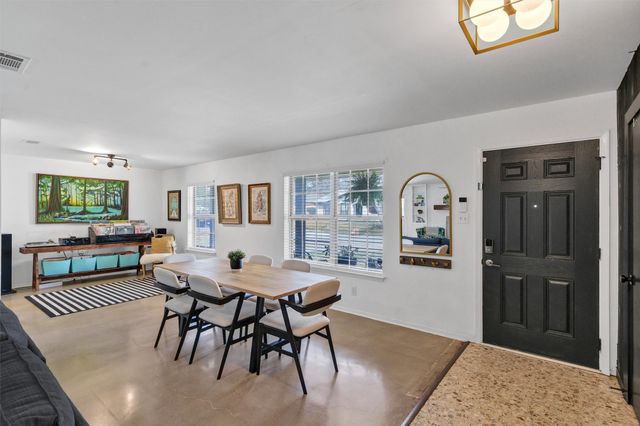 4025 Aragon Drive, Fort Worth, TX 76133