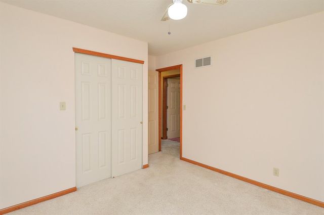 13 Venus Drive, Swansea, IL 62226