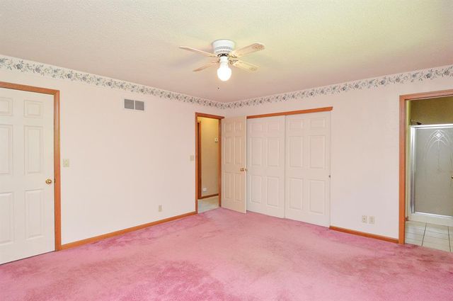 13 Venus Drive, Swansea, IL 62226