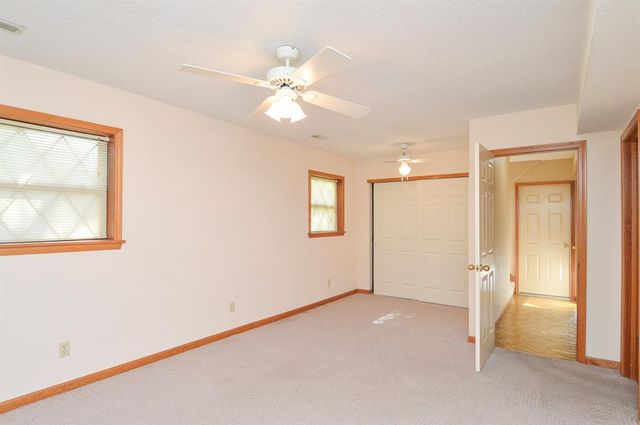 13 Venus Drive, Swansea, IL 62226