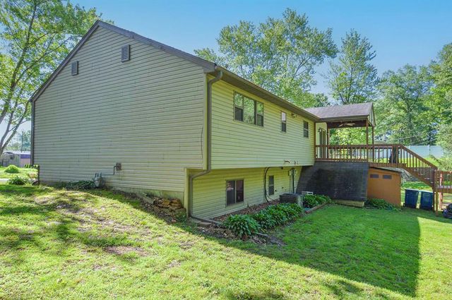 13 Venus Drive, Swansea, IL 62226
