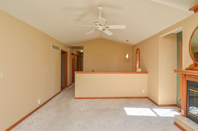 13 Venus Drive, Swansea, IL 62226