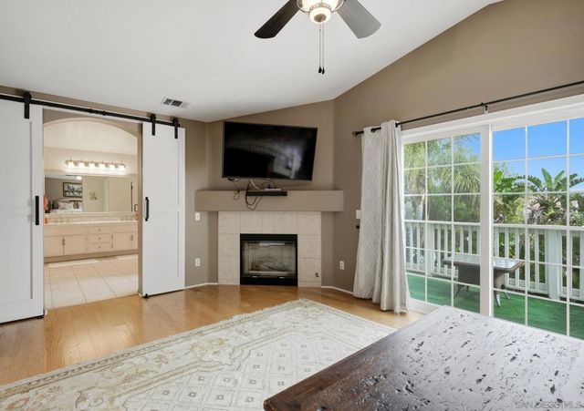 43084 Knightsbridge Way, Temecula, CA 92592