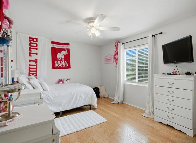 43084 Knightsbridge Way, Temecula, CA 92592