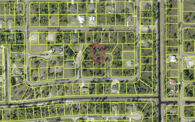 816 TUBA COURT, Lehigh Acres, FL 33974