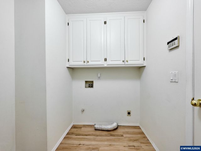 1120 Ridgepoint St, Keizer, OR 97303