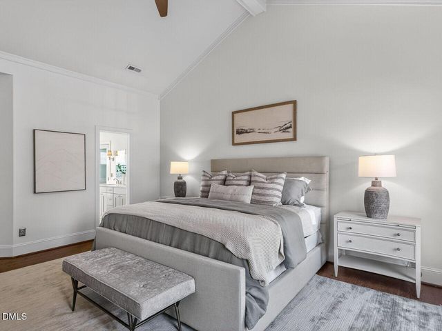 2210 Oxford Road, Raleigh, NC 27608