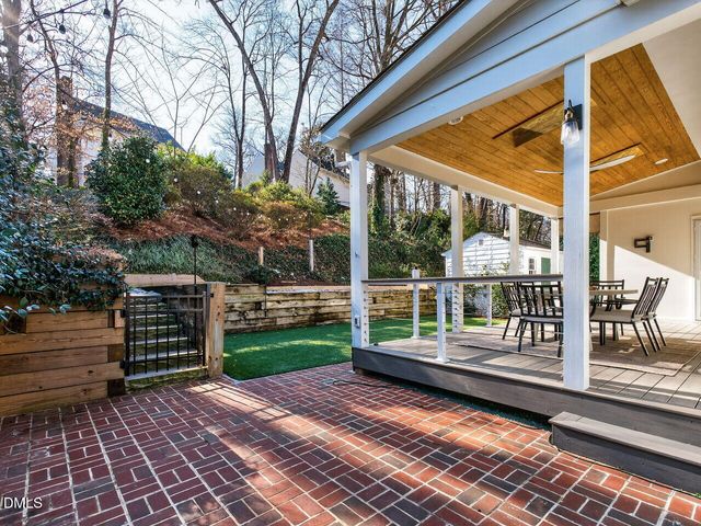 2210 Oxford Road, Raleigh, NC 27608