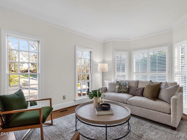 2210 Oxford Road, Raleigh, NC 27608