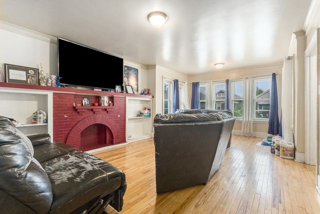 8011 S Ada Street, Chicago, IL 60620
