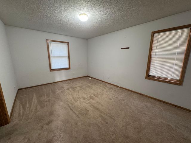 2806 15th Avenue S, Minneapolis, MN 55407