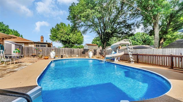 1602 Rosedale, Ardmore, OK 73401