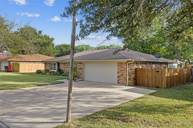 1602 Rosedale, Ardmore, OK 73401