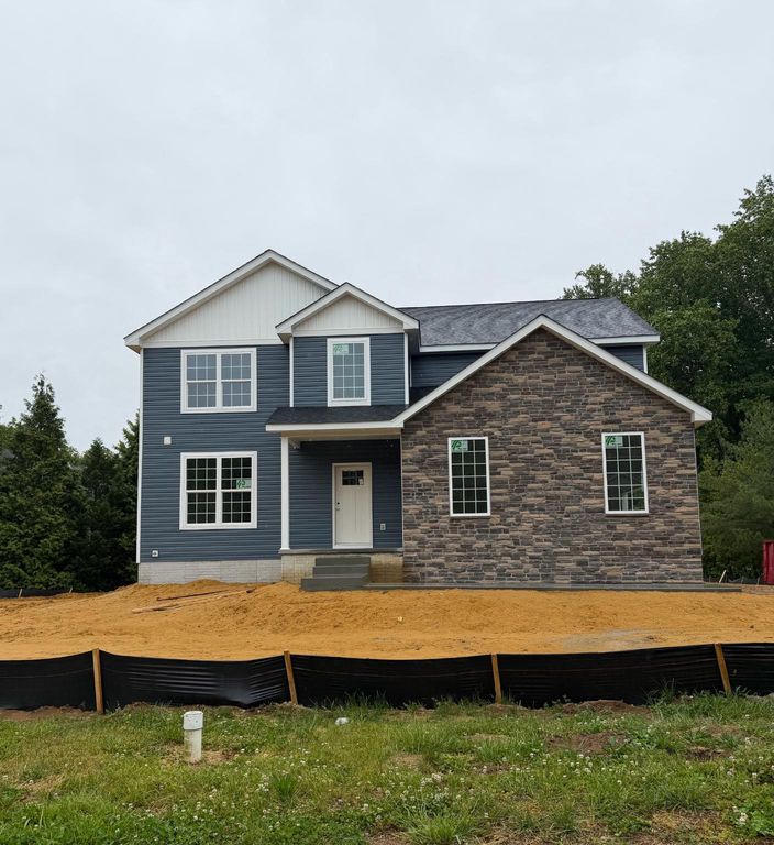 12 BALTRAY RD, Dover, DE 19904