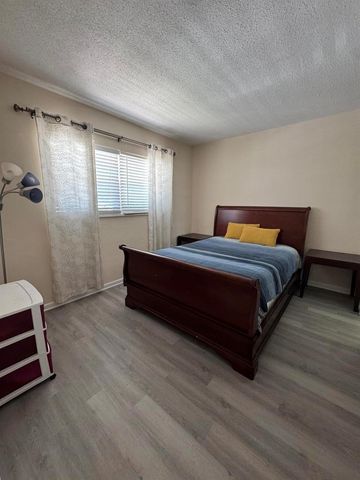 2851 E Golf Boulevard 206, Pompano Beach, FL 33064