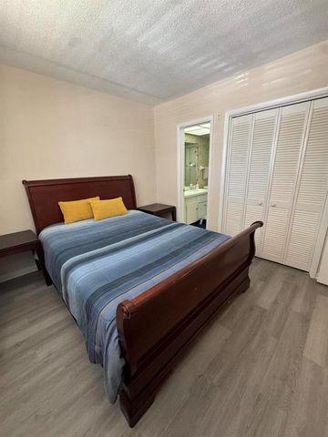 2851 E Golf Boulevard 206, Pompano Beach, FL 33064