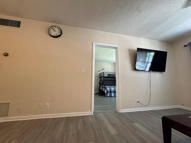 2851 E Golf Boulevard 206, Pompano Beach, FL 33064