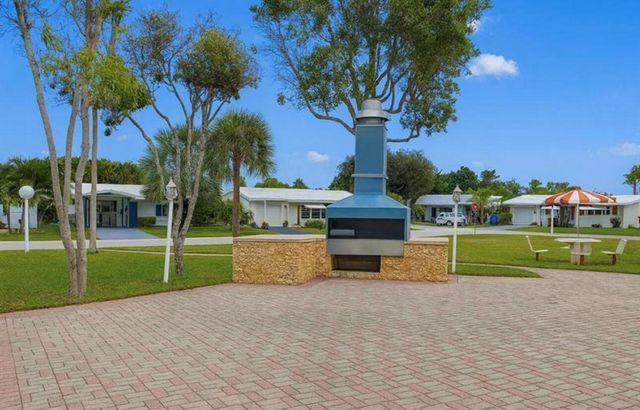 2851 E Golf Boulevard 206, Pompano Beach, FL 33064