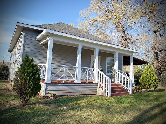 805 W Green Street, Palestine, TX 75801