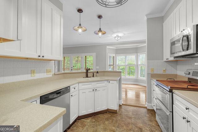 6581 Fox Run, Winston, GA 30187