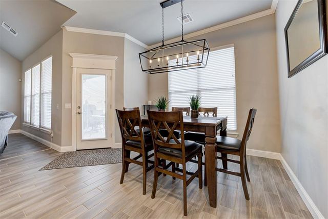 2700 Samuel Circle, Yukon, OK 73099