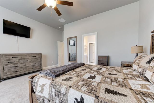 2700 Samuel Circle, Yukon, OK 73099